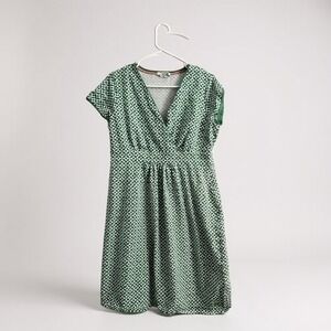 Boden Green & White Geometric Print Wrap Dress With Cap Sleeves And Elastic Wais